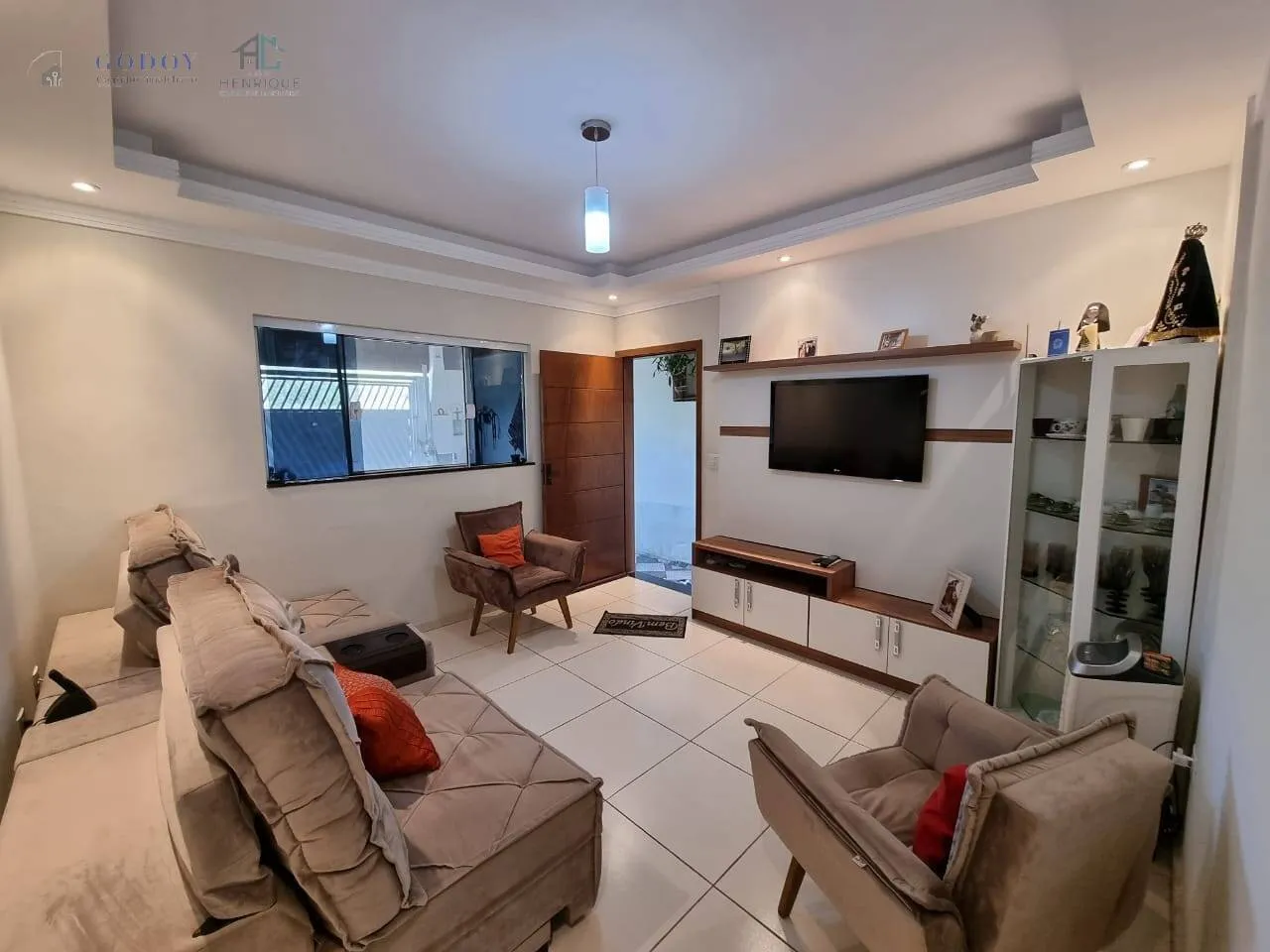 Imagem Sobrado Amplo e Completo - Conforto e Sofisticação - Residencial Campo Belo