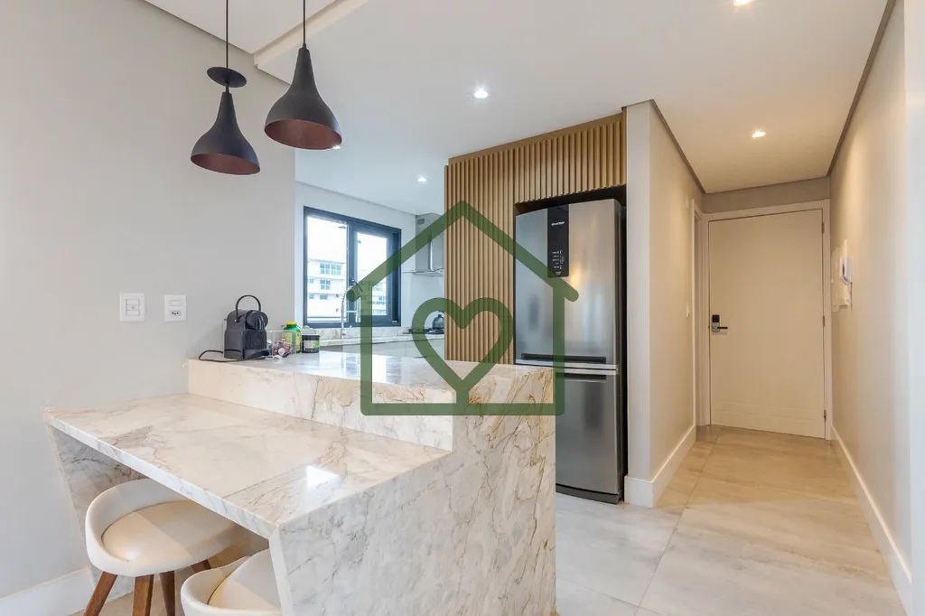 Imagem Apartamento exclusividade mobiliado com 122m² de área privativa, 2 suítes e 2 vagas. 
 
Living co...