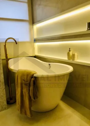 Imagem CASAL IMÓVEIS VENDA ED LUMINI 4 SUÍTES PISCINA AQUECIDA + 4 VGS