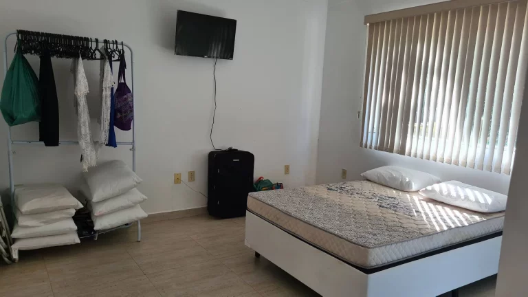 Imagem Casa em condomínio - Praia da Mococa - Mar Verde - Caraguatatuba