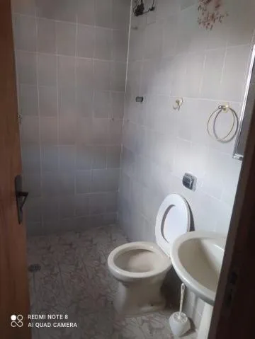 Imagem VENDA DE SOBRADO NO CIDADE NOVA LOUZADA, EM ITAQUAQUECETUBA/SP, 180m² com 3 quartos, 2 suítes, varanda, área gourmet e garagem fechada. CONSULTE-NOS.