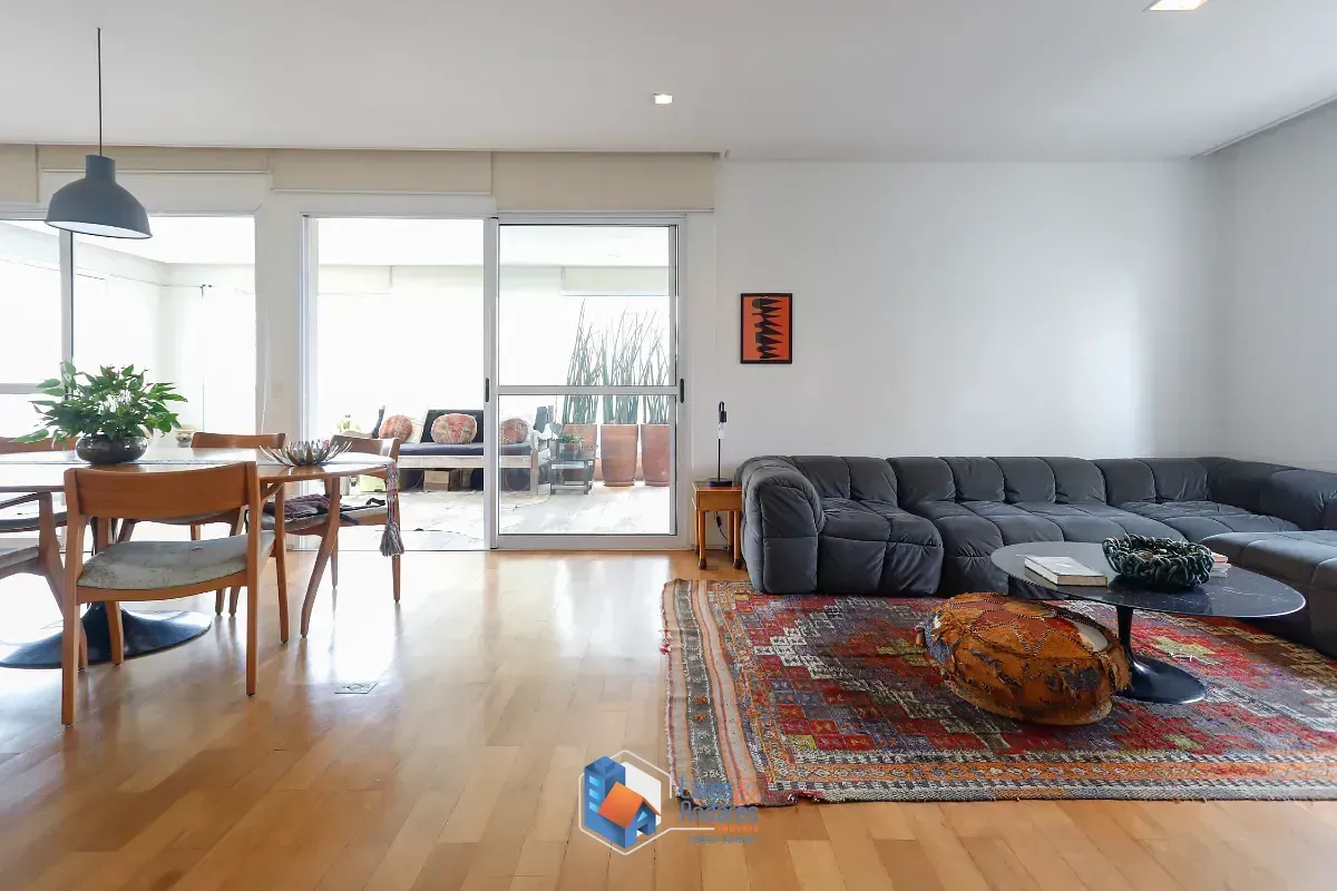 Foto do imóvel Apartamento para venda em Sumaré com 3 quartos, sendo 3 suítes, 167m² em Rua Cayowaá