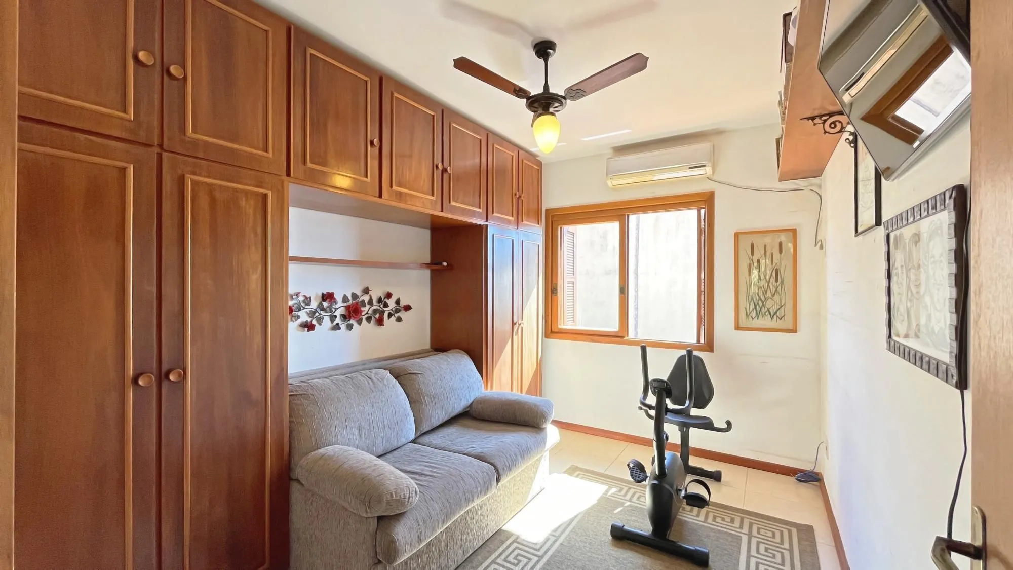 Imagem Casa de Condomínio em Cavalhada