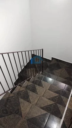 Imagem Sobrado à Venda na Granja Carolina em Cotia / SP