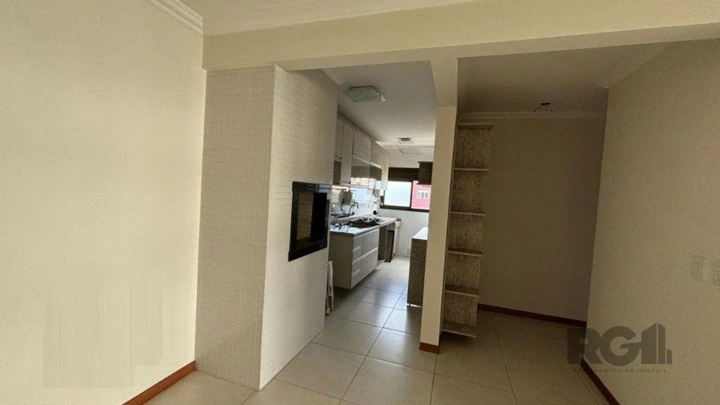 Vende-se excelente apartamento 2 quartos com suíte, 2 vagas cobertas, com churrasqueira - 68m² - Jardim Botânico