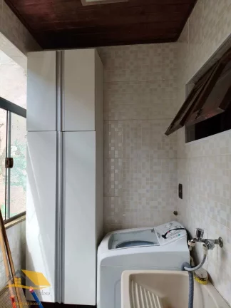 Imagem Casa à venda em Nova Friburgo, Nova Suíça, com 3 quartos, 128m2