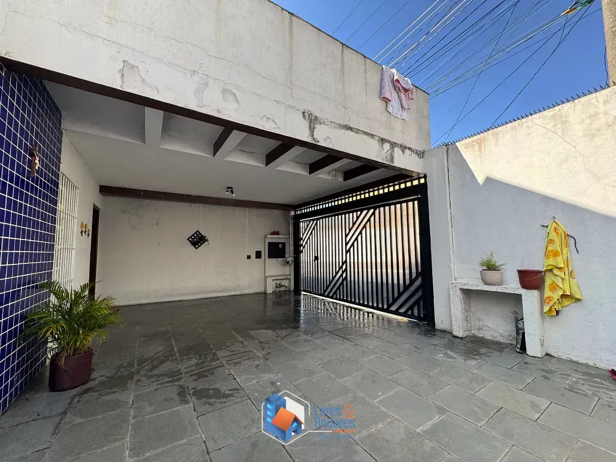 Imagem Sobrado para venda em Jardim Independência com 3 quartos, 90m²