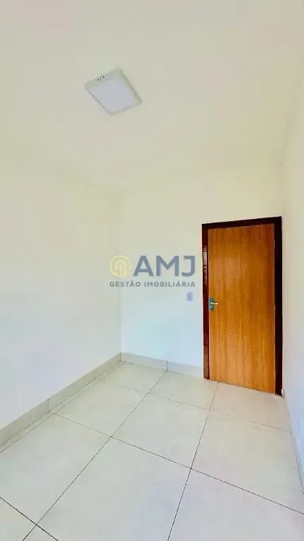 Imagem Casa a Venda 2q no Res. Santa Fé!