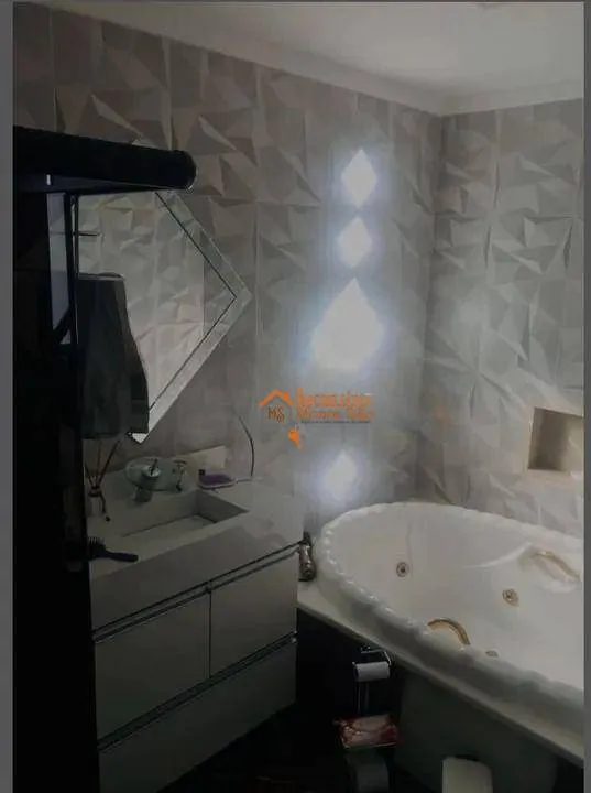 Imagem Sobrado com 3 dormitórios à venda, 150 m² por R$ 1.007.000,00 - Vila Aliança - Guarulhos/SP