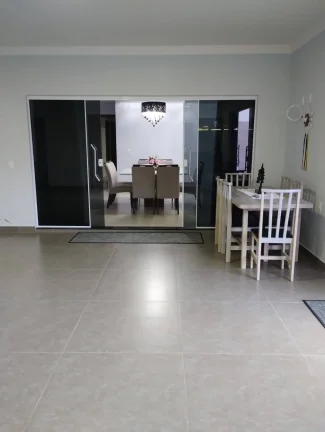 Imagem Casa com 3 quartos, 1 suite à venda em Governador Celso Ramos