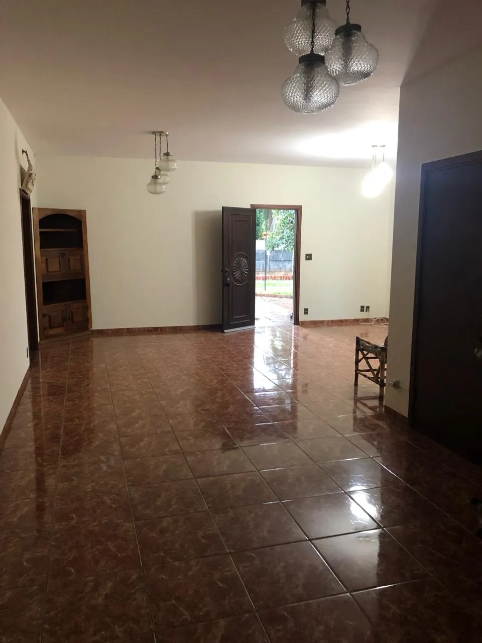 Imagem Excelente Terreno de 2290m², Localizado no Centro de Araçoiaba da Serra!