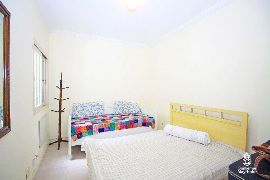 Imagem Casa para Venda - 130m², 3 dormitórios, sendo 1 suites, 4 vagas - Sarandi