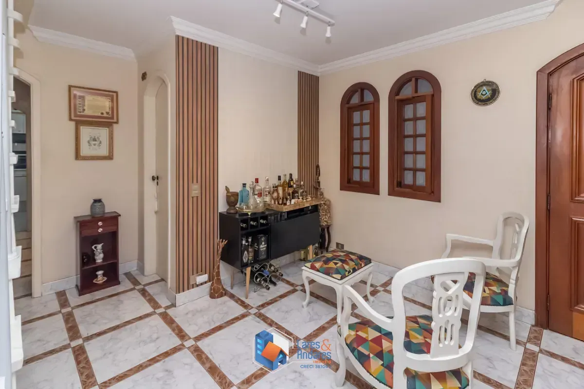 Imagem Casa no condomínio Parque das Mercês para venda com 5 quartos, sendo 4 suítes, 240m²