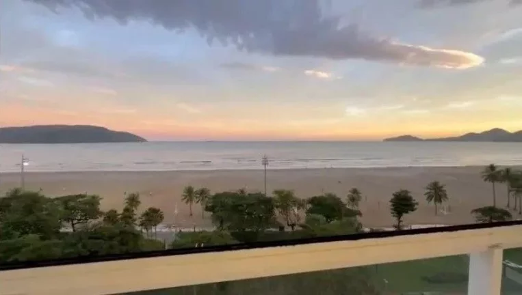 Imagem Apartamento com 3 dormitórios à venda, 147 m² por R$ 2.500.000,00 - Gonzaga - Santos/SP