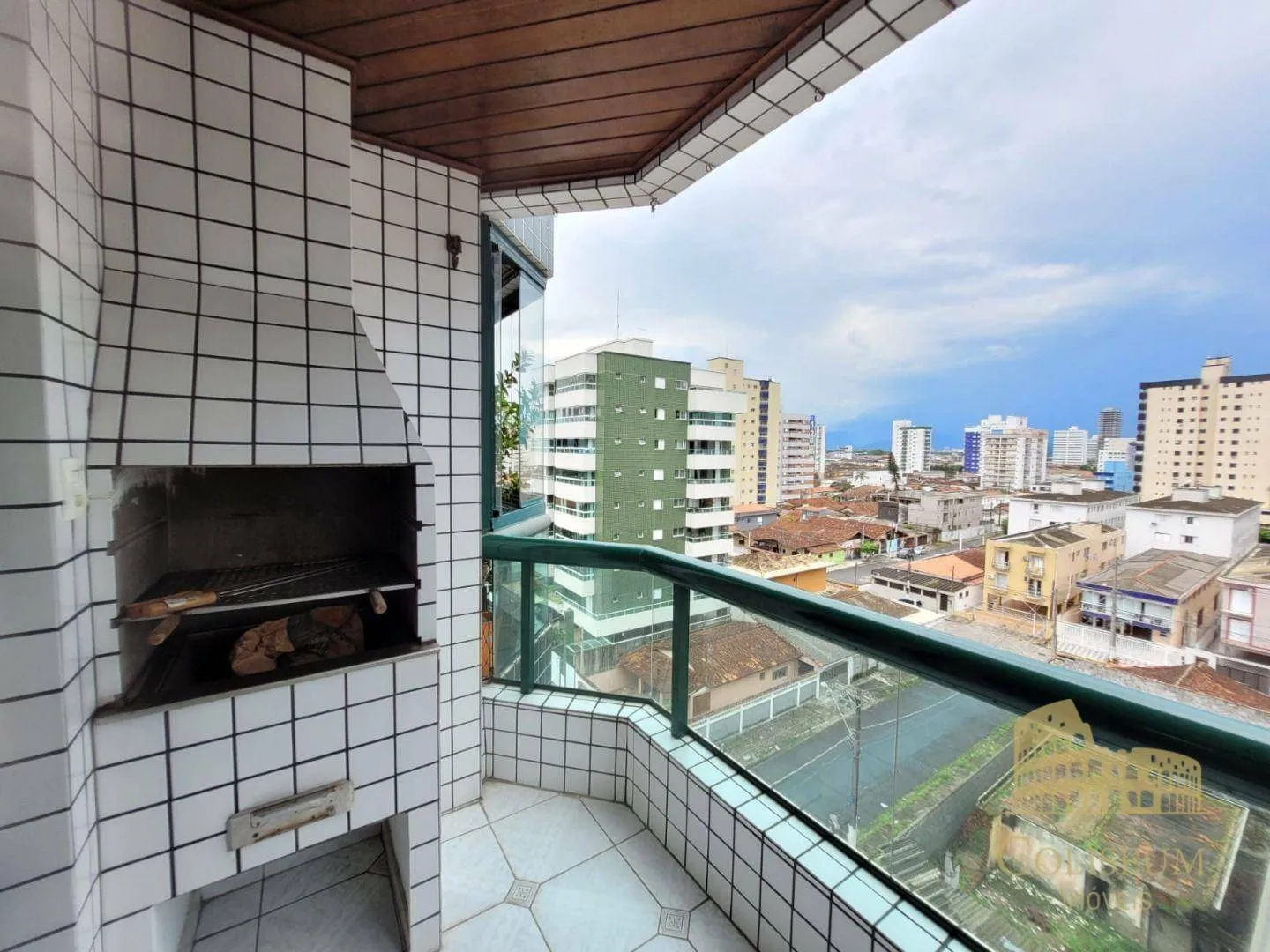 Imagem Apartamento com 2 dormitórios para alugar, 75 m² por R$ 3.500,00/mês - Vila Guilhermina - Praia Grande/SP