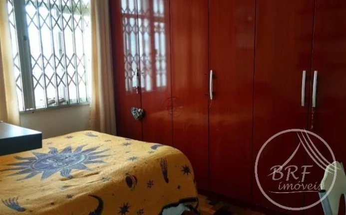 Imagem Excelente Casa Grande Potencial Residencial e Comercial- Balneário/Estreito