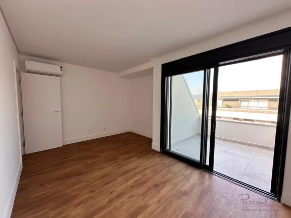 Imagem Unidade frente Cesar Nascimento. Cobertura Duplex, um luxo! Possui 3 suítes, todas com sacada e vis...