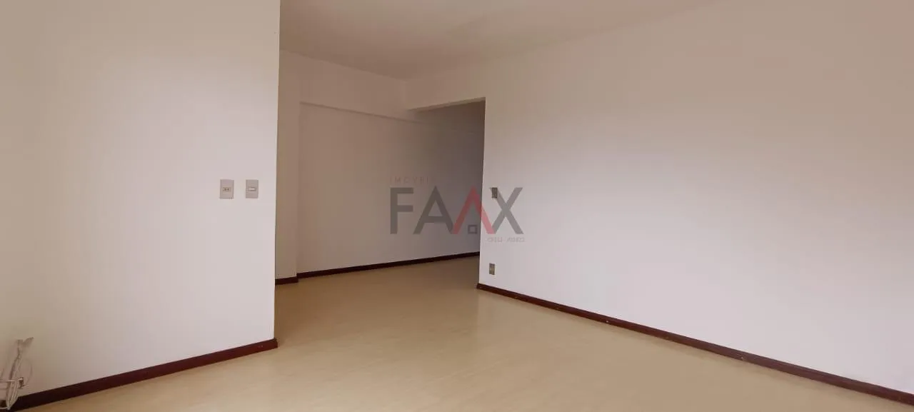 Imagem Apartamento para venda no Edifício Petrópolis com 366m útil no Centro