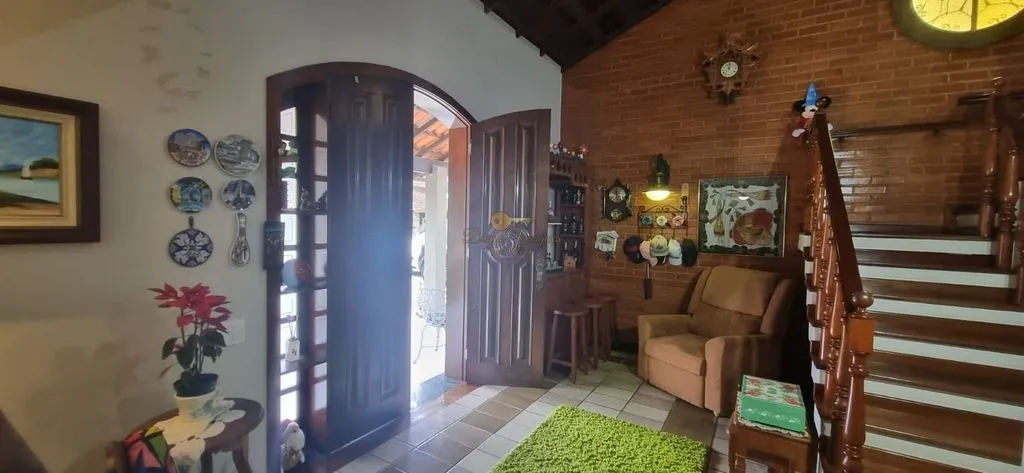 Imagem Casa em Condomínio para Venda em Teresópolis / RJ no bairro Várzea