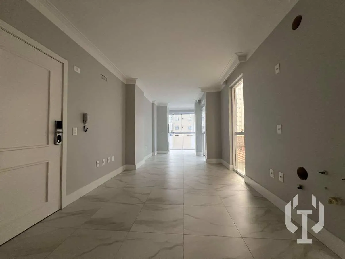 Imagem Apartamento à venda, no One Gold, em Itapema, Meia Praia, com 3 quartos