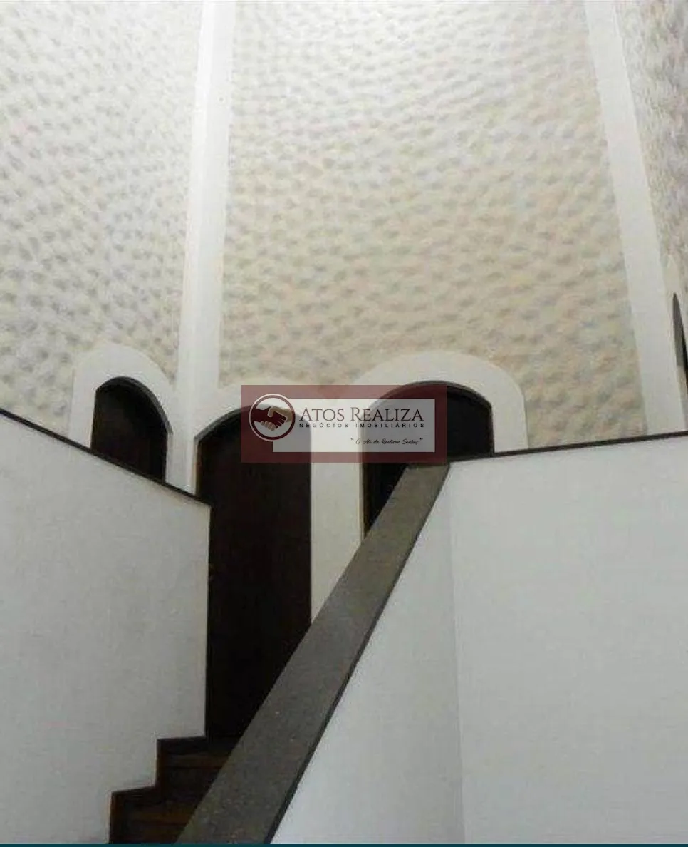 Imagem Compre Sobrado com piscina em Chácara Meyer - São Paulo