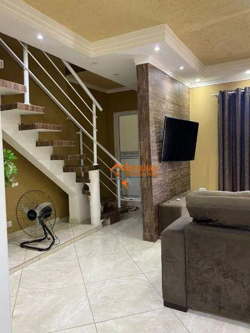 Imagem Sobrado de 4 cômodos + 3 casas à venda por R$ 530.000 - Parque Mikail - Guarulhos/SP