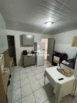 Imagem Casa com 2 Quartos à Venda no Bairro Tiradentes - Cariacica/ES