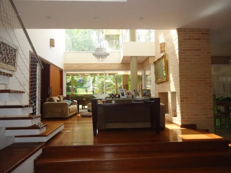 Imagem Casa de luxo em condomínio exclusivo com 4 suítes e 500m² em Valinhos-SP no Condomínio Village Visconde de Itamaracá.