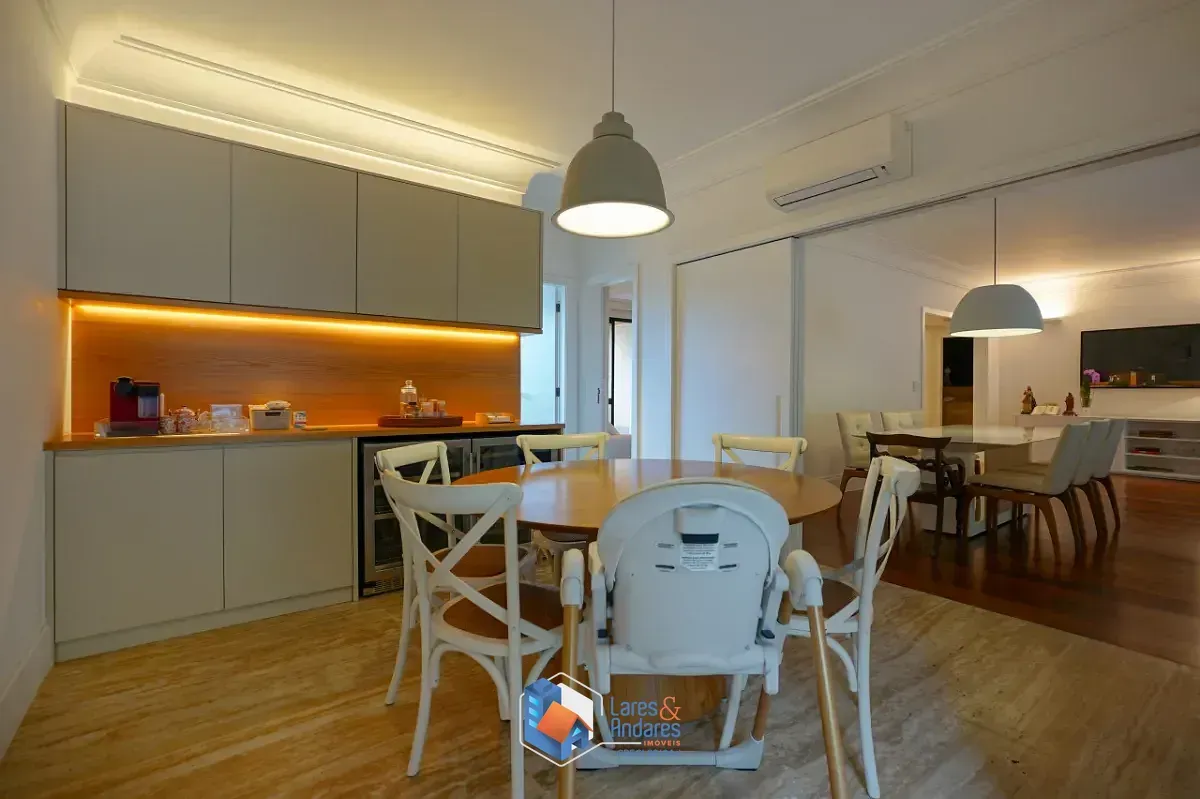 Imagem Apartamento para venda em Real Parque com 4 quartos, sendo 4 suítes, 275m²