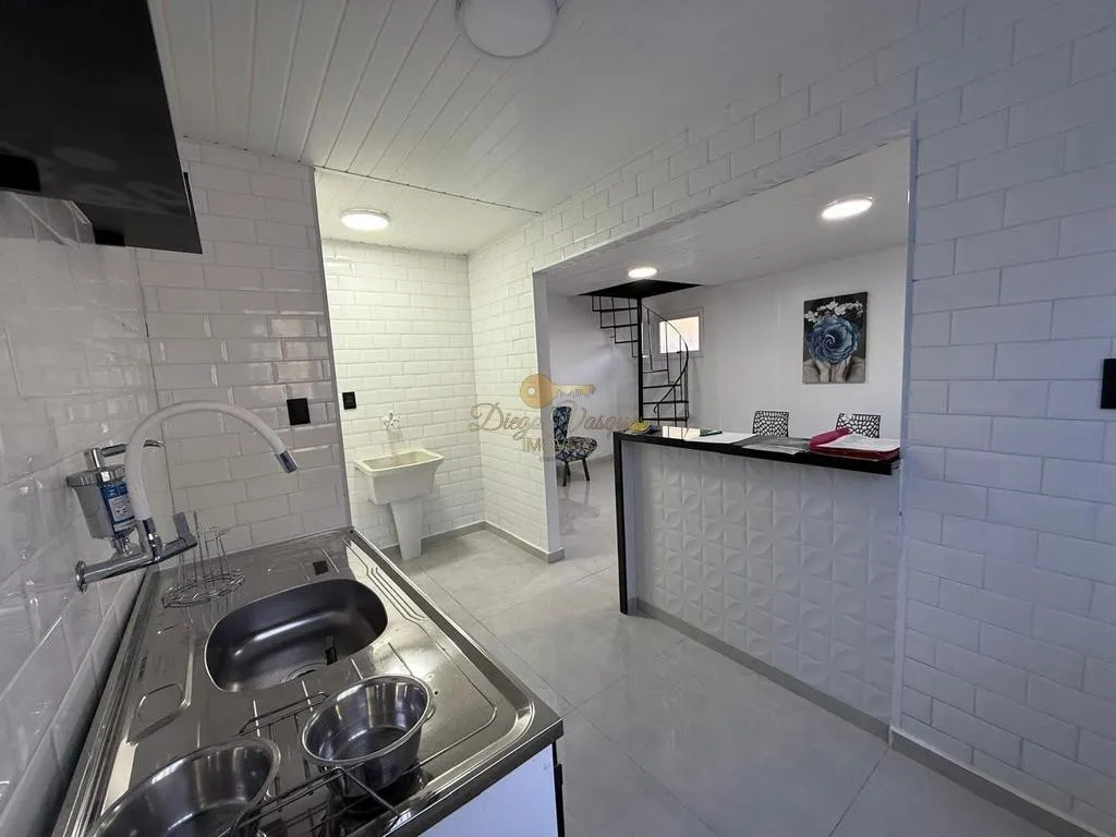 Imagem Casa em Condomínio para Venda em Teresópolis / RJ no bairro Albuquerque