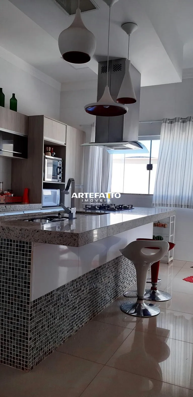 Imagem Sobrado à venda em Franca, Esplanada Primo Meneghetti, com 4 quartos, 282m2