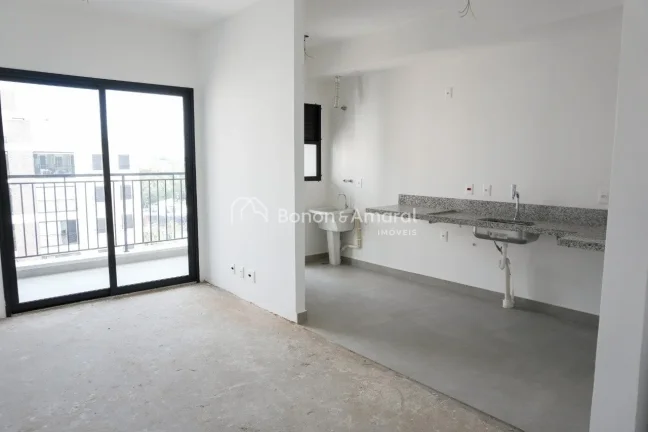 Imagem Unidade com 2 dormitórios com Porcelanato em 100%, Cozinha com Bancadas na cor Siena e Bancada
Banh...