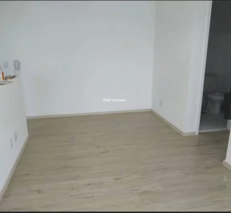 Imagem Apartamento de Luxo na Vila Hamburguesa: 3 quartos, 3 suítes, 3 salas, 5 banheiros e 4 vagas de garagem, 188m², São Paulo-SP.
