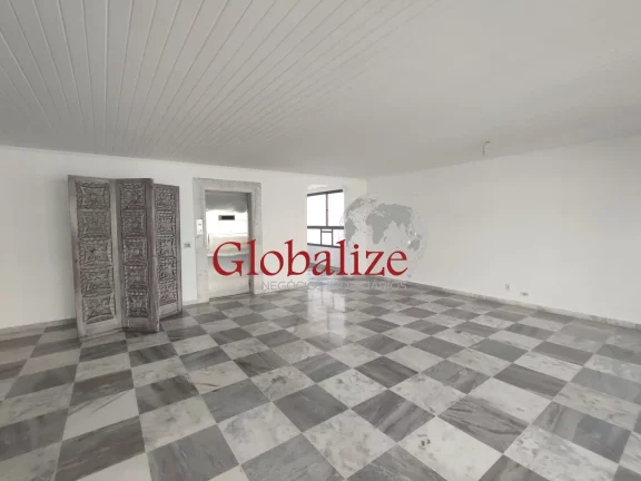 Imagem Apartamento à venda com 4 dormitórios e 2 vagas no bairro do Gonzaga em Santos R$ 1.300.000,00