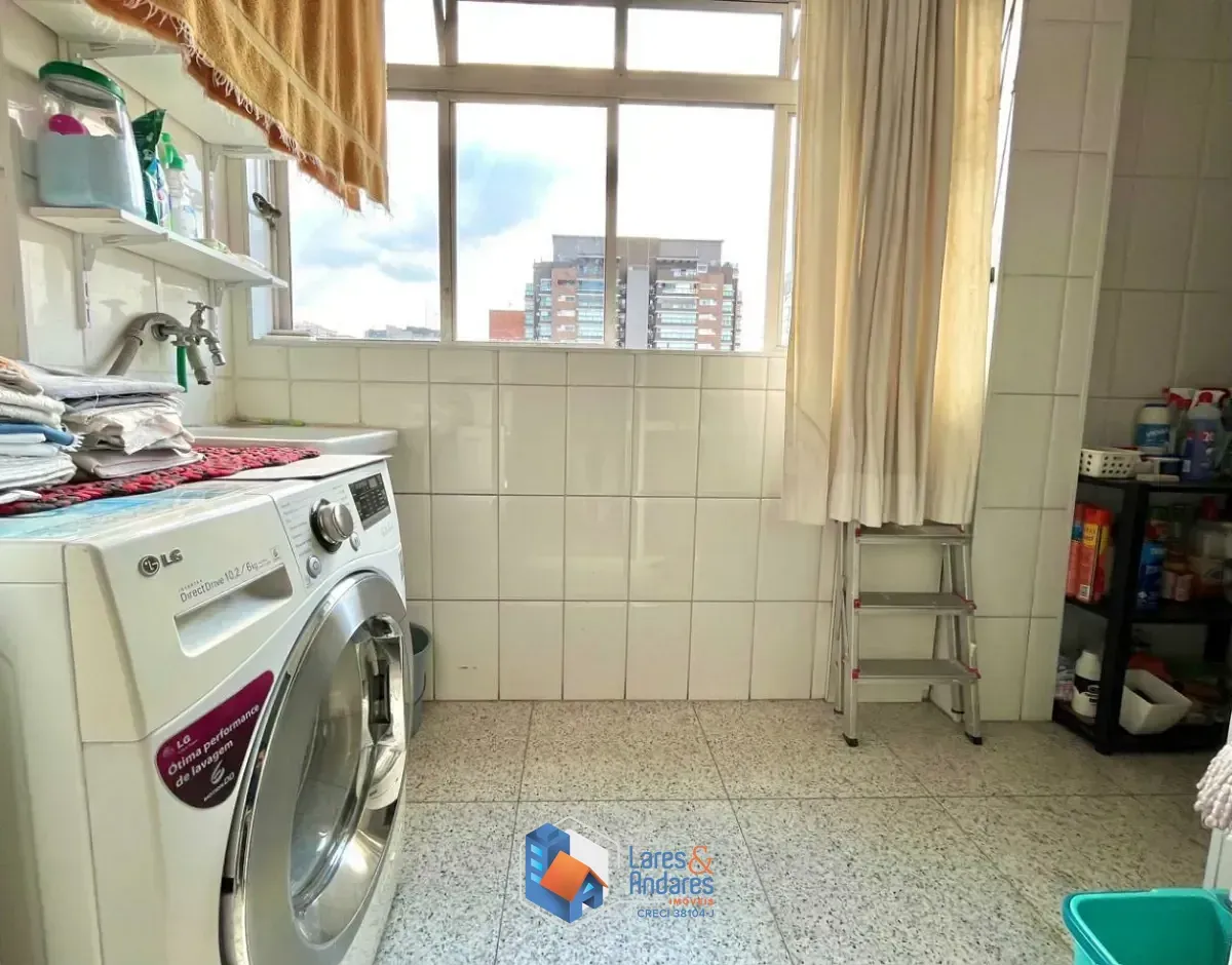 Imagem Apartamento para venda em Moema com 2 quartos, sendo 1 suíte, 133m²