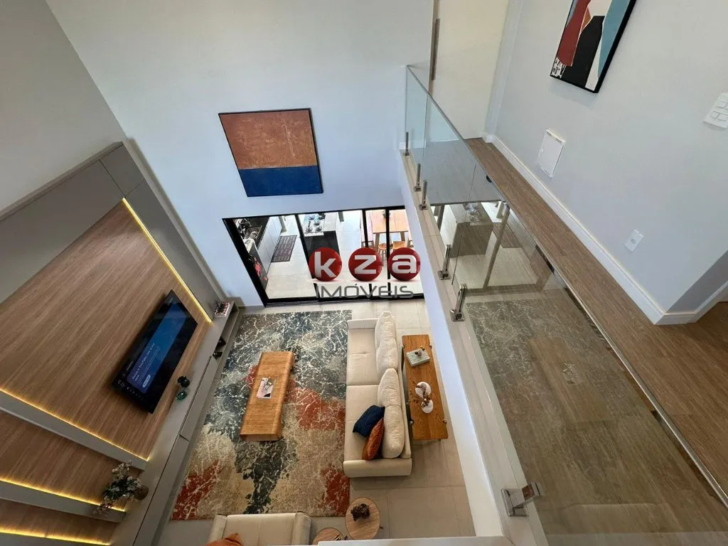 Imagem Espetacular Casa em Condomínio à Venda em Valinhos-SP 3 Quartos, 3 Suítes, 3 Salas Condomínio Le Village 287m²