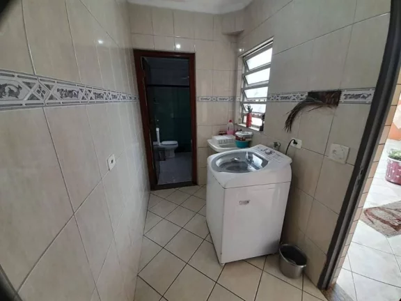 Imagem Sobrado com 3 dormitórios à venda, 180 m² por R$ 750.000,00 - Jardim Quietude - Praia Grande/SP