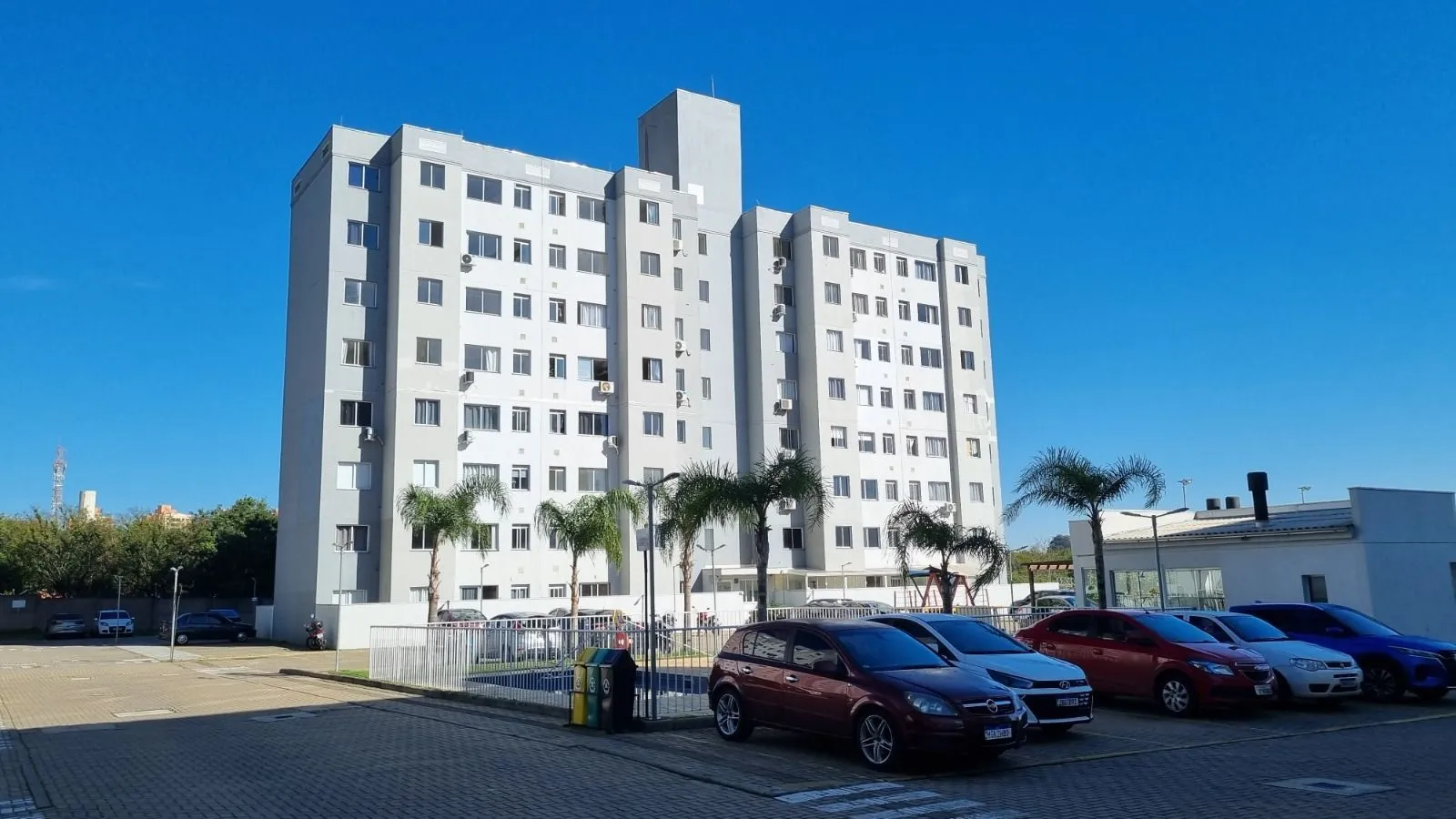 Imagem Apartamento com 02 quartos e 01 vaga fixa no Bairro Morro Santana