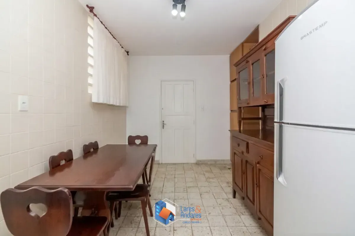 Imagem Sobrado para venda em Vila Cordeiro com 4 quartos, sendo 1 suíte, 160m²
