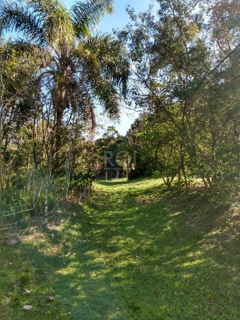 Imagem Terreno para Venda - 0m², 0 dormitórios, Belém Novo, Porto Alegre