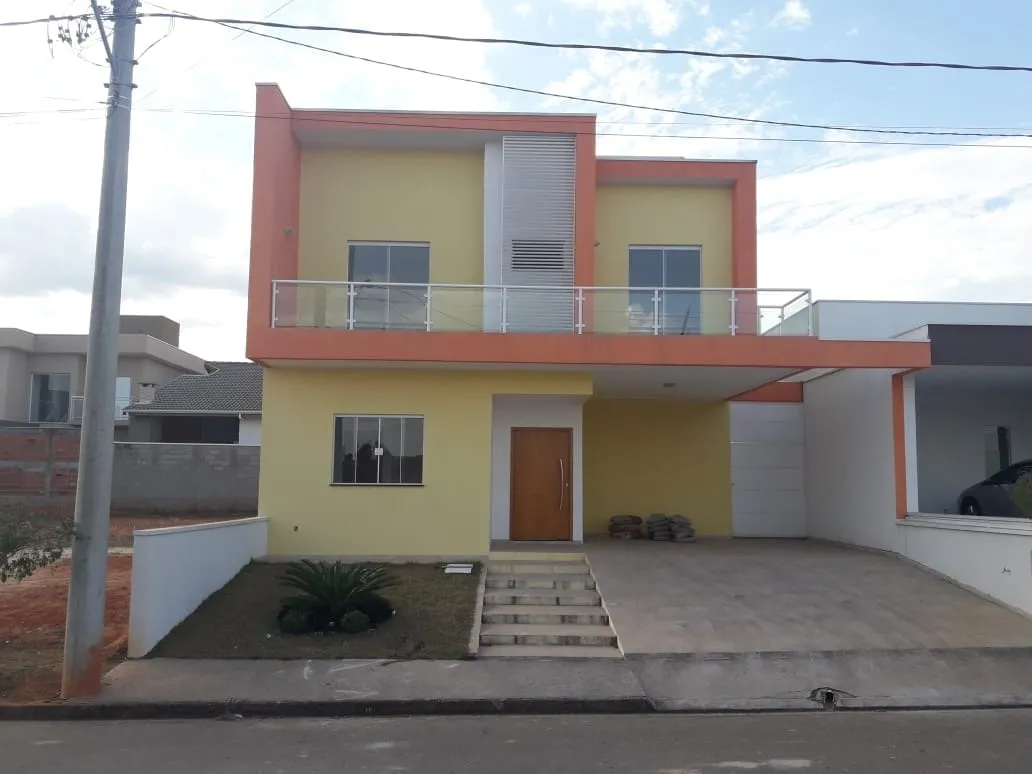 Imagem Casa à venda 3 Quartos, 1 Suite, 4 Vagas, 258M², Campo Alegre, Pindamonhangaba - SP | Condomínio Moema Ville