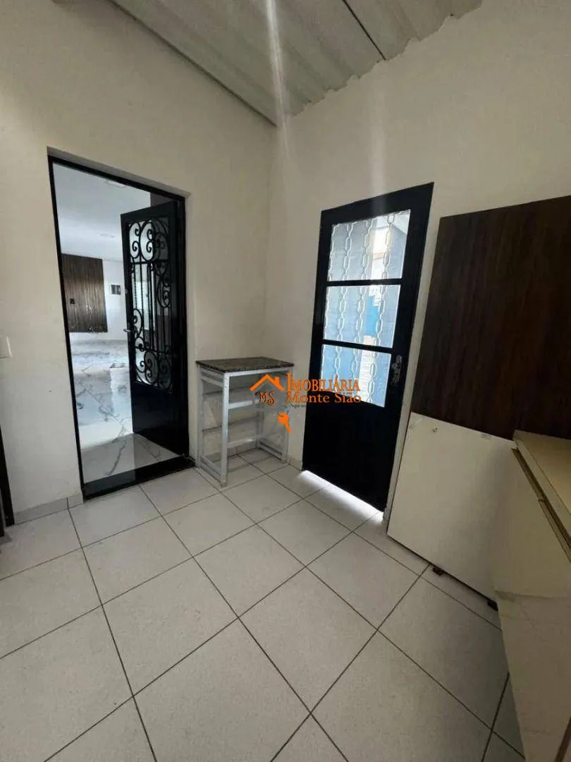 Imagem Casa com 3 dormitórios à venda, 250 m² por R$ 830.000,00 - Ponte Grande - Guarulhos/SP