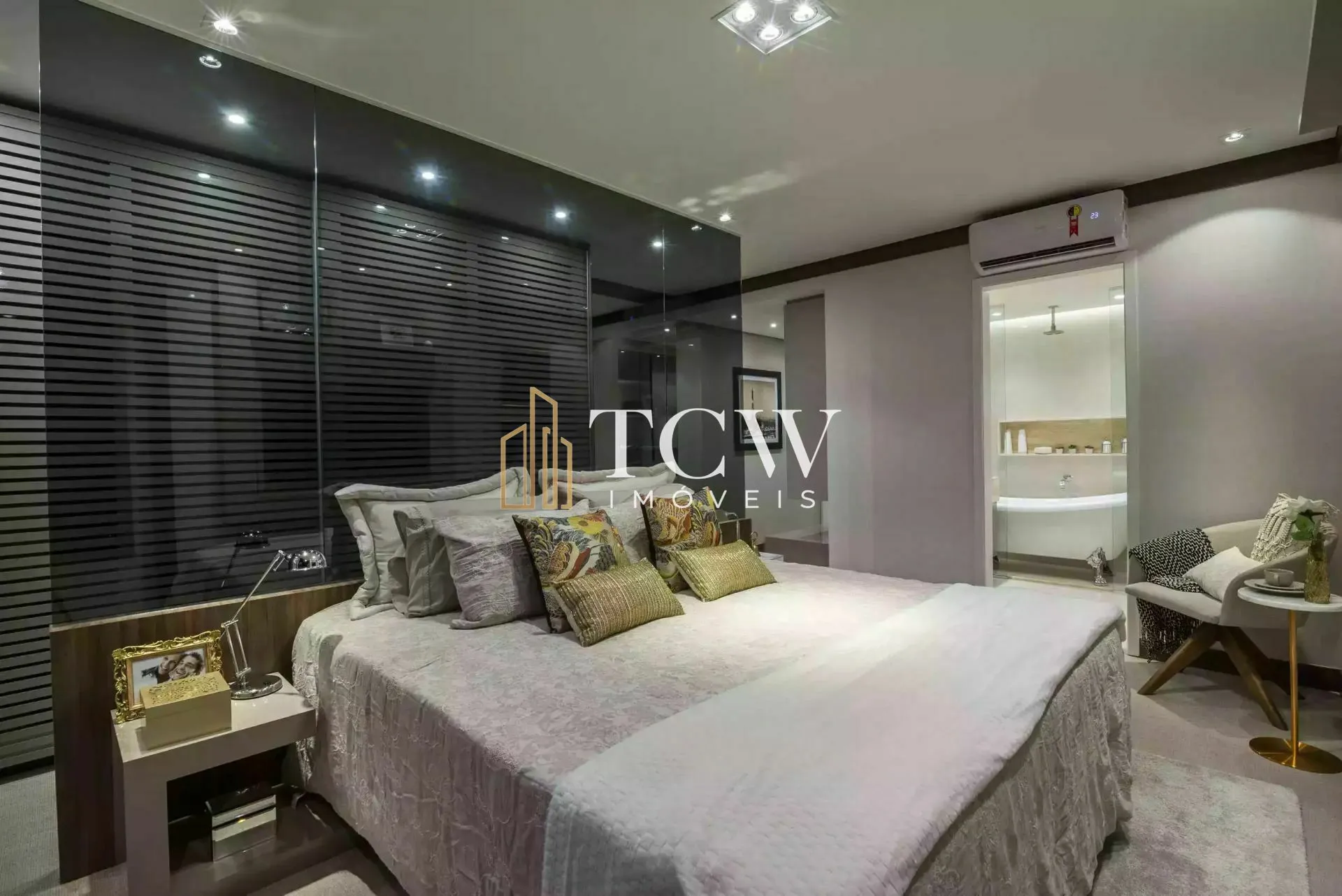 Imagem Apartamento-Alto-Padrao-para-Venda-em-Moema-Sao-Paulo-SP