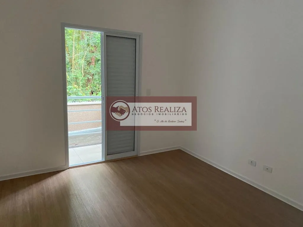 Imagem Sobrado à venda em Jardim Sabará, São Paulo: 100m², 2 dormitórios, 1 suíte e 3 banheiros por R$ 620.000