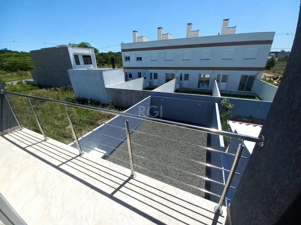 Imagem Sobrado no Bairro Aberta dos Morros - 3 Dormitórios