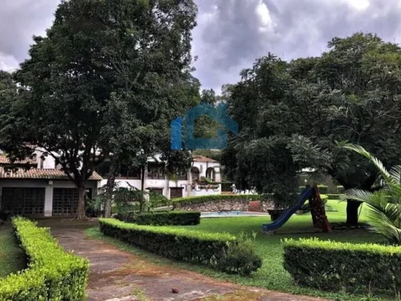 Imagem Casa de Alto Padrão à venda na Granja Viana