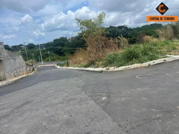 Imagem TERRENO EM PIRAJÁ - SALVADOR