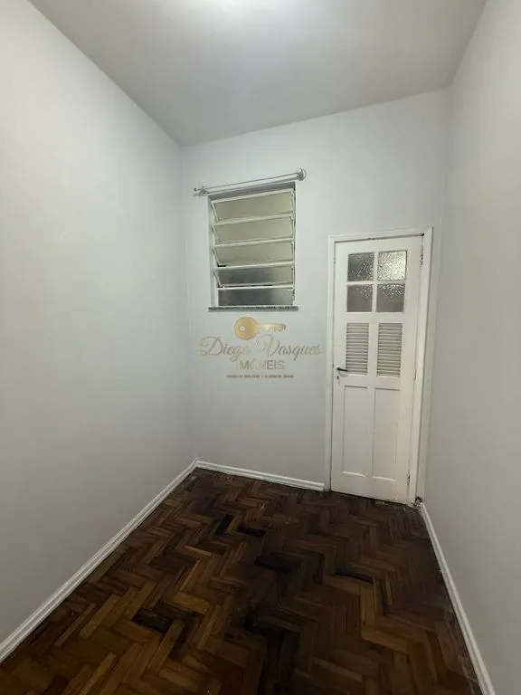 Imagem Apartamento para Venda em Petrópolis / RJ no bairro Centro