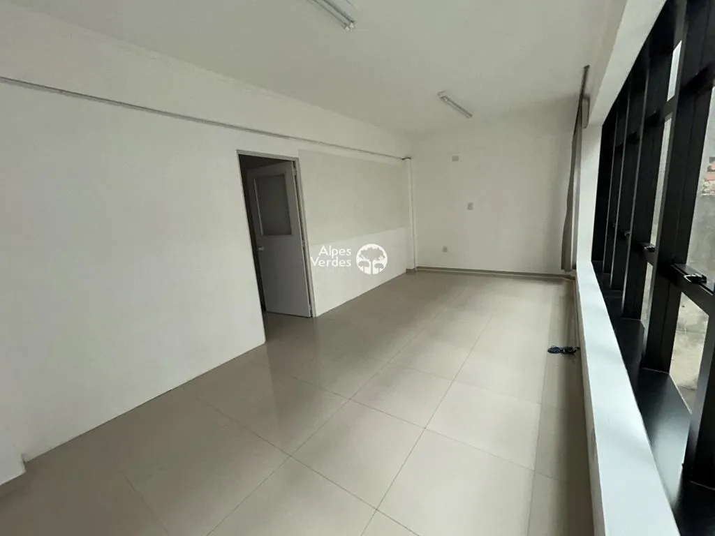 Imagem Vende-se sala comercial no Centro de Porto Alegre-72.18m2 - Valor R$240.000,00