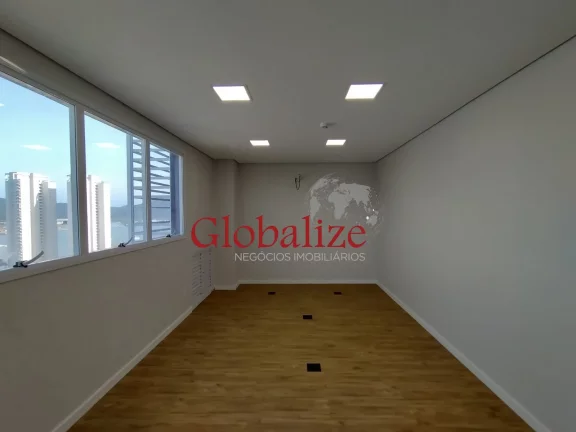 Imagem SALA COMERCIAL em SANTOS - SP, PONTA DA PRAIA